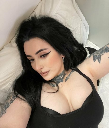 ladyboy xxx onlyfans art xxx self-portrait