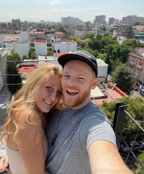 freemollypills onlyfans strip