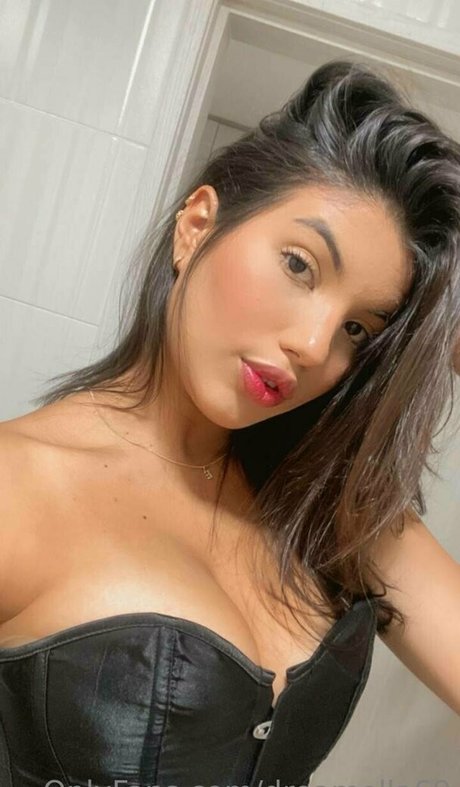 yourdreamella onlyfans photo