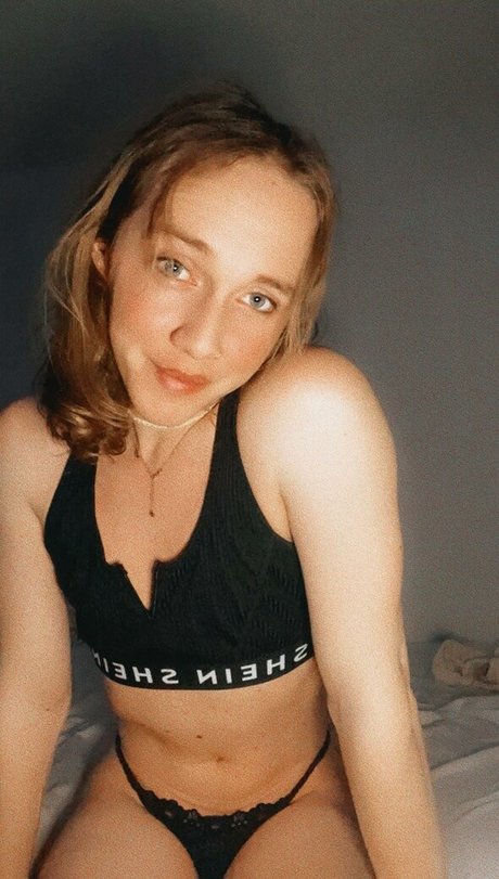 Mia taysun onlyfans nude pics