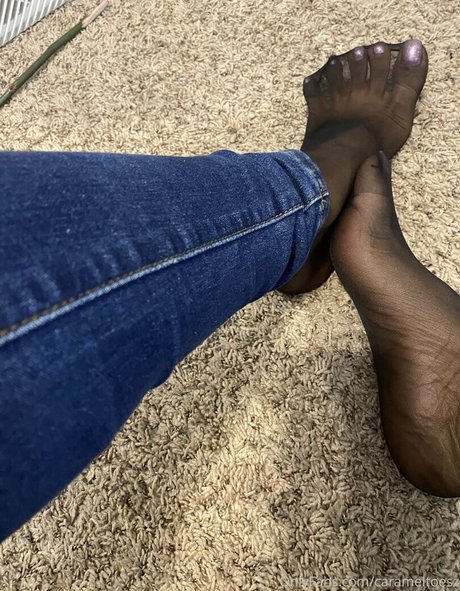 Carameltoesz onlyfans leaj