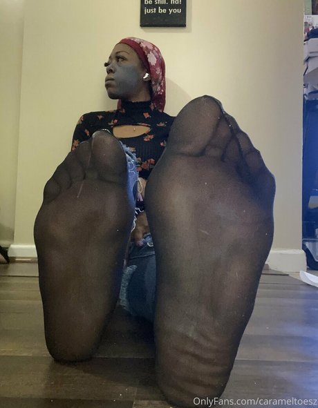 Carameltoesz onlyfans leaks