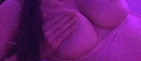 tinytvoya nudes onlyfans