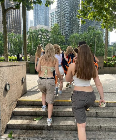 Gabriella Davies onlyfans post