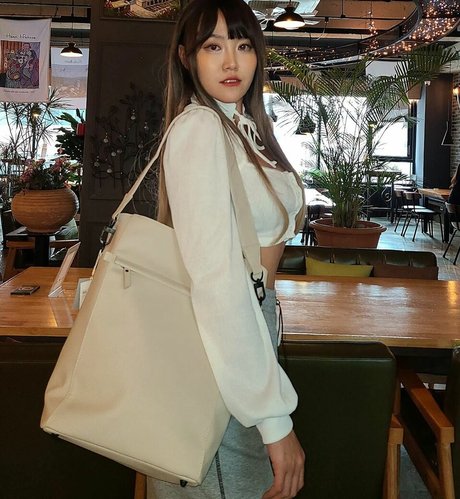 Yuggie TV onlyfans archives