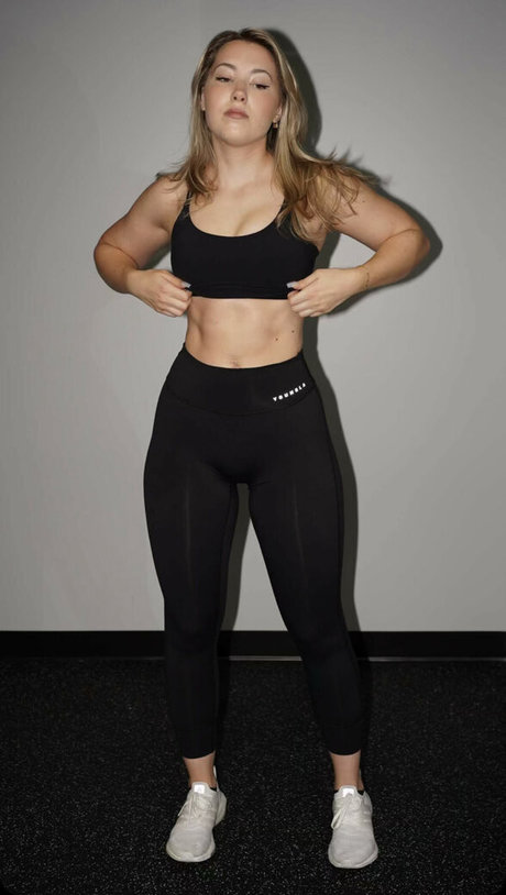 beauty onlyfans exclusive scan