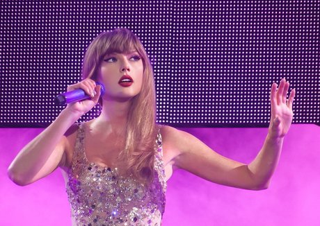 Taylor Swift onlyfans leak