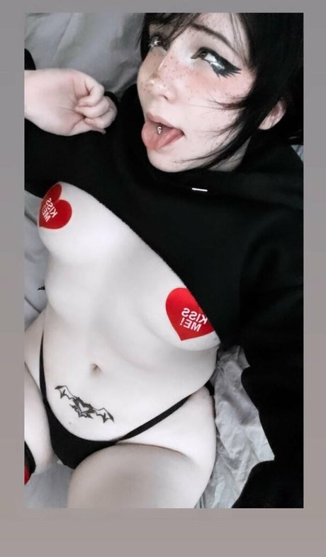 Logan 3x3 naked only fans