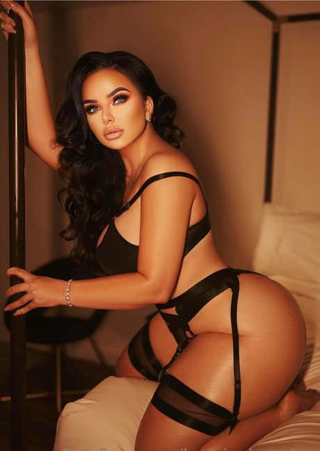 solo onlyfans free porn photos