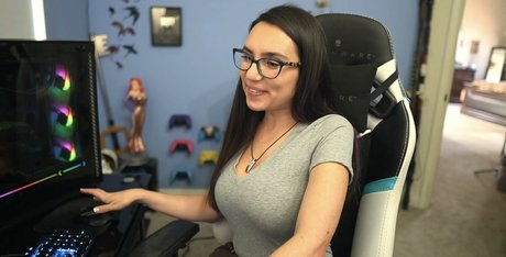 teacher milf onlyfans nude galleries