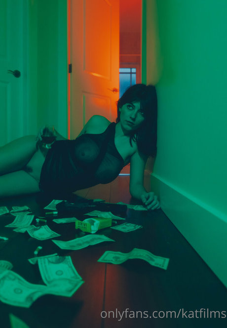 Kat Cabaret onlyfans leaked