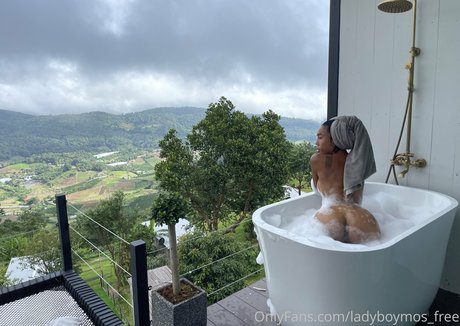 ladyboyxmos leaks onlyfans porn