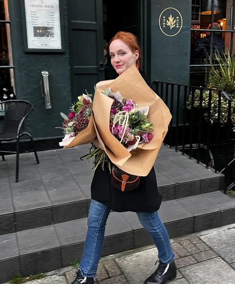 Christina Hendricks joi onlyfans