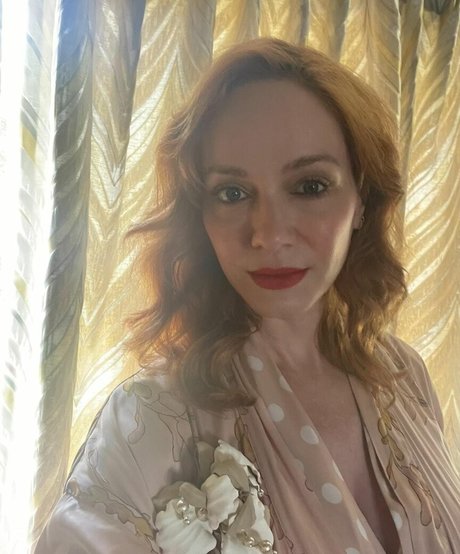 Christina Hendricks nude onlyfans leaked