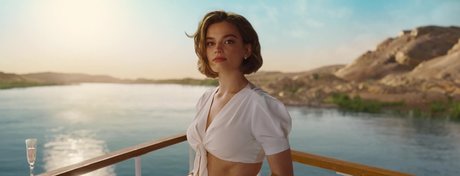 Emma Mackey onlyfans porn leaked