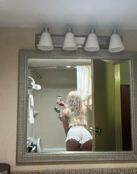 Sn0w bunnyy onlyfans naked