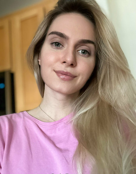 Stacy swan onlyfans model