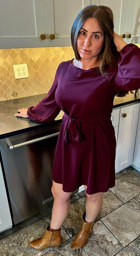 mila james onlyfans nudes