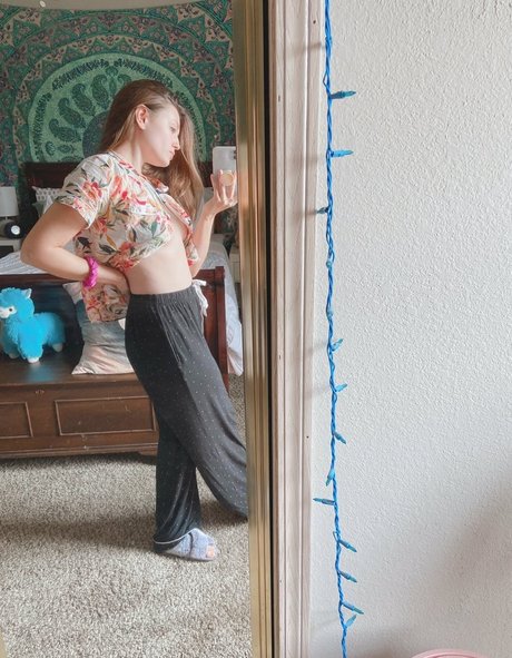 girloncinema onlyfans full