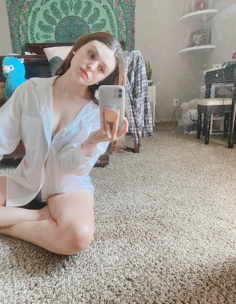 asian sloppy onlyfans sexy portrayal