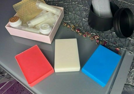 legging onlyfans art nude depiction