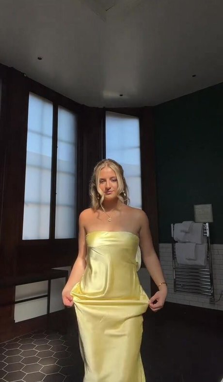 Daisy Campbell leaked onlyfans