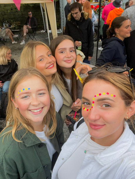 Daisy Campbell onlyfans creator