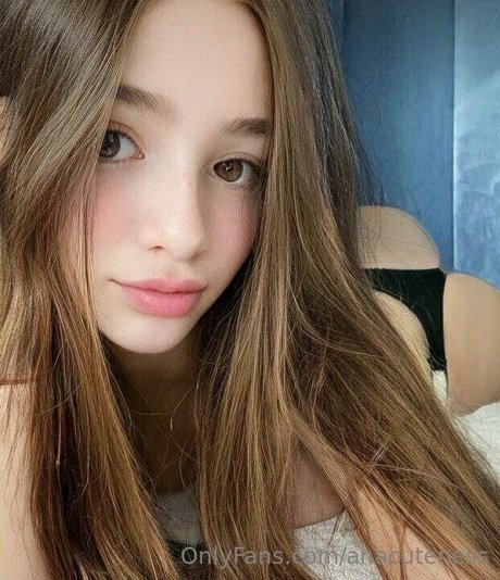 Anacuteness onlyfans boobs