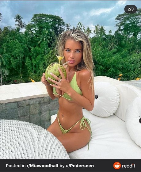 Mia Woodhall onlyfans de