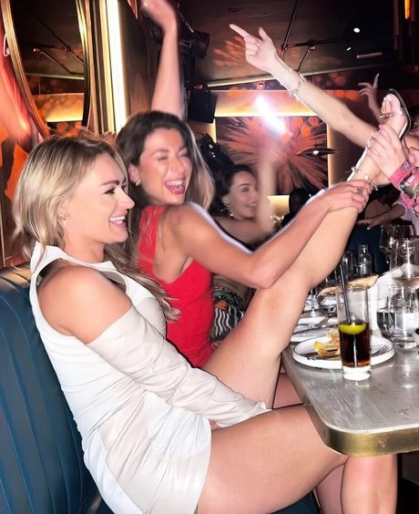 Laura Woods naked onlyfans leaks