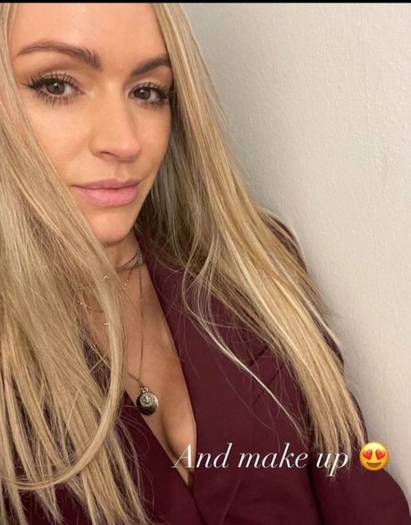 Laura Woods nude onlyfans