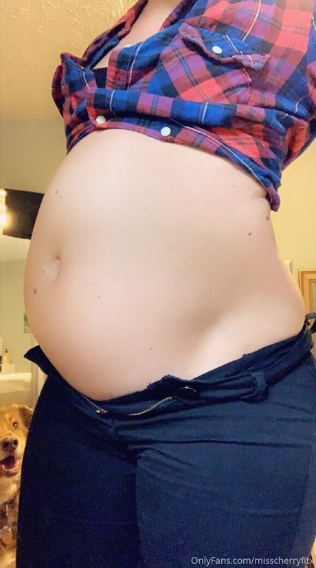 misscherryfitx naked onlyfans pics