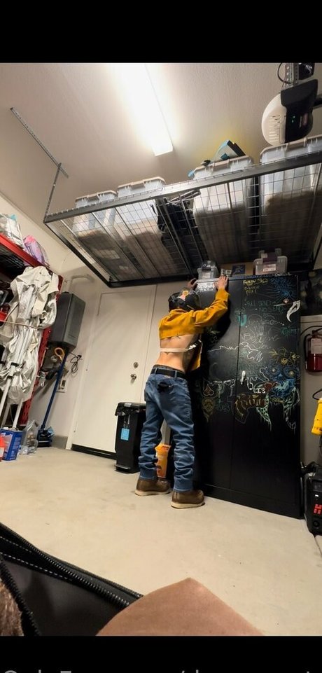 degeneratewelder0321 xxx onlyfans