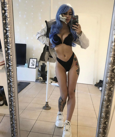 Kylarensw onlyfans nude photos