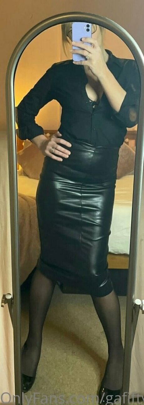 gafiftyshades2 onlyfans leak nude