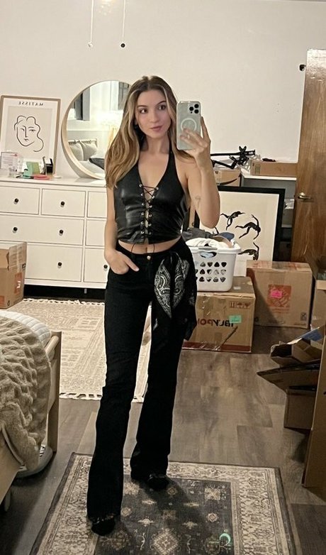 Novaleesi onlyfans fuck