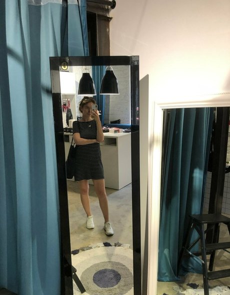 police onlyfans hot naked depiction