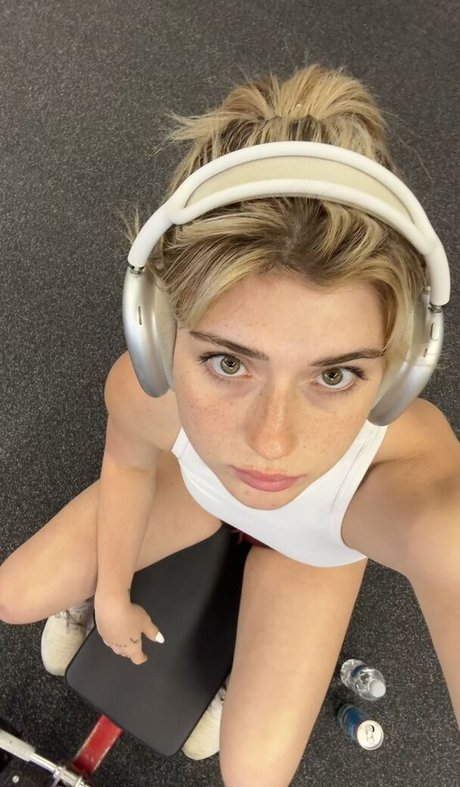 Faith Ordway onlyfans naked