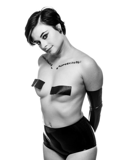 Harliantihero naked onlyfans