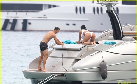 muscular onlyfans hd pic