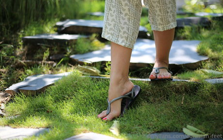 eurasian feet onlyfans naked porn