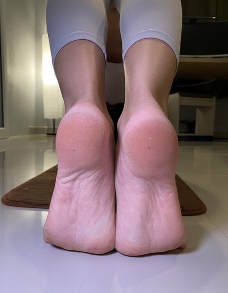 eurasian feet onlyfans porno