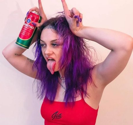 Zheani Sparkes onlyfans sexy