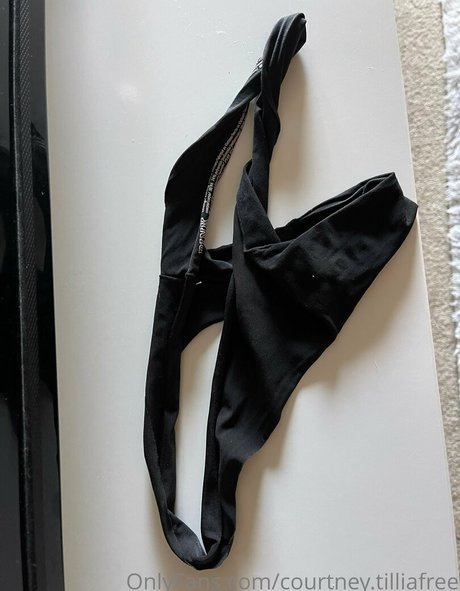 CourtneyTillia only fans content