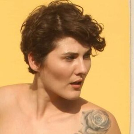 Miss lady bug free only fans