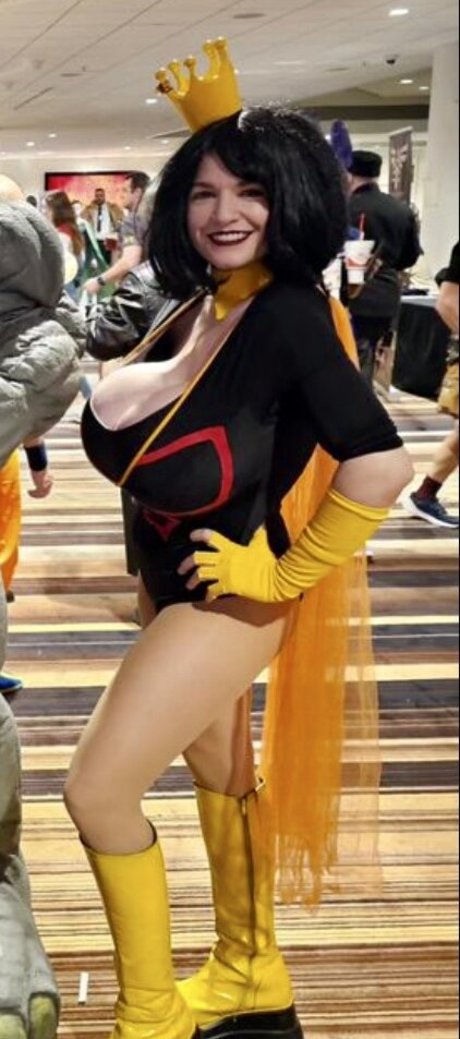 Heidi Corinne onlyfans public photos