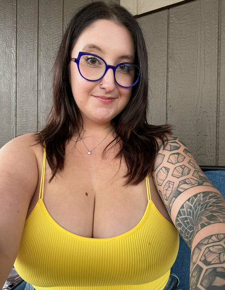 big tits midget onlyfans beautiful slide