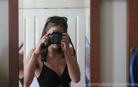 sydneylouisewilliams  frame