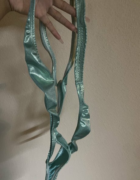 famousaria onlyfans boobs