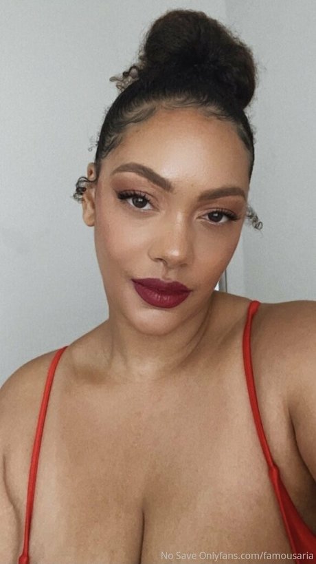 famousaria onlyfans leak new